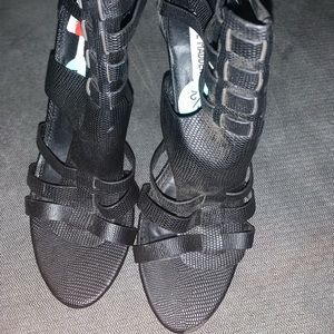 Steve Madden sandals